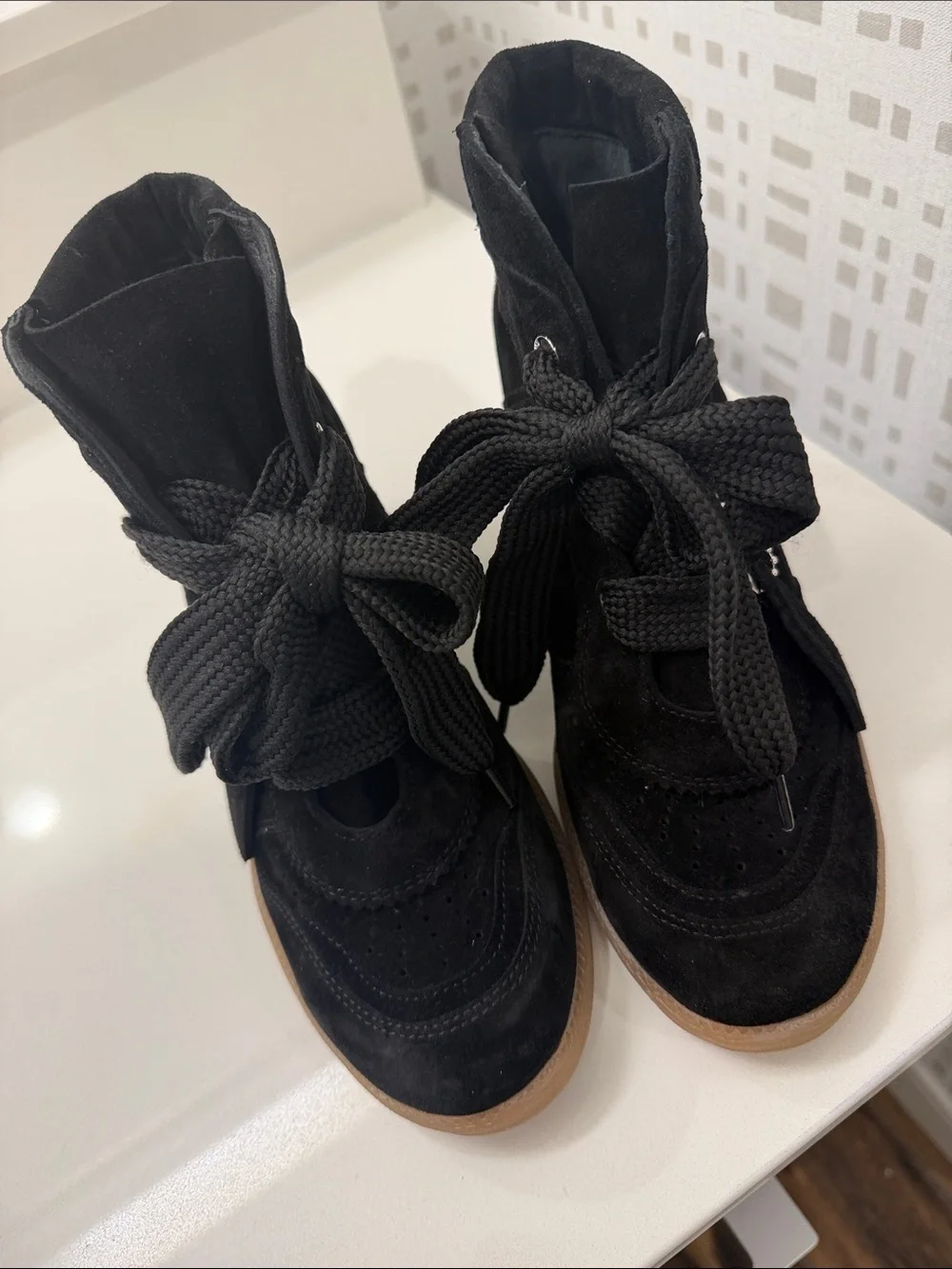 Bronx Jae-yy suede wedge black sneakers NWOB Sz 40/US 19